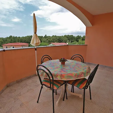 아파트 Denis 19 *