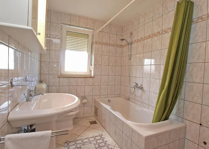 Denis 19 아파트 *