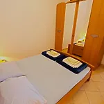 Denis 19 شقة