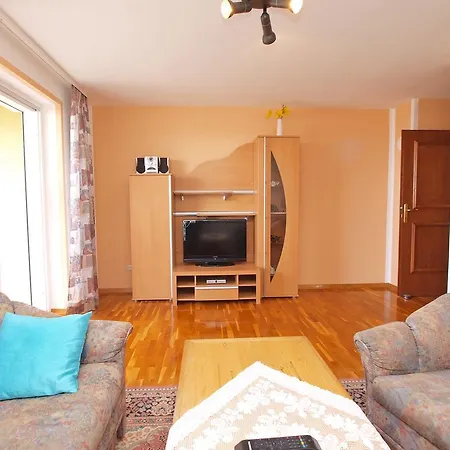 Denis 19 Apartment *